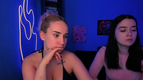 Asol online show from April 21, 8:01 pm