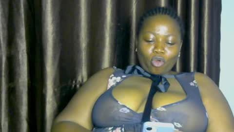 Snapshot of ass_playbuttom chatting on July 1, 10:28 am assplaybuttom online show from July 1, 10:28 am
