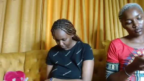 Snapshot of assey_ chatting on December 6, 9:54 am assey online show from December 6, 9:54 am