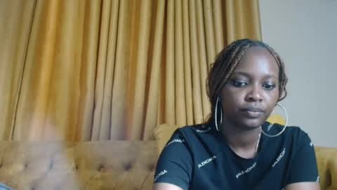 Snapshot of assey_ chatting on December 6, 3:00 pm assey online show from December 6, 3:00 pm
