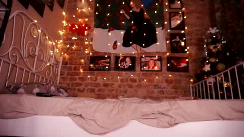 Eva online show from December 23, 2:09 am