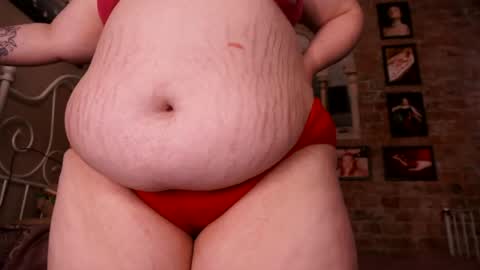 Snapshot of assgives chatting on April 30, 3:40 pm Eva online show from April 30, 3:40 pm