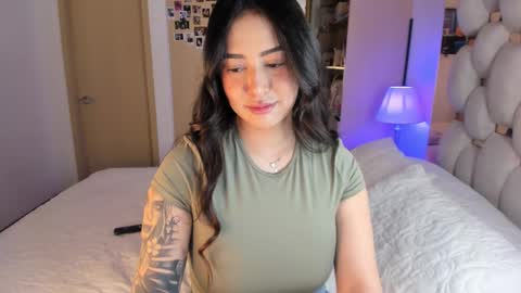 Ashley online show from February 23, 9:37 pm