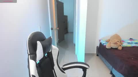 Asta Kuno online show from April 20, 8:39 am