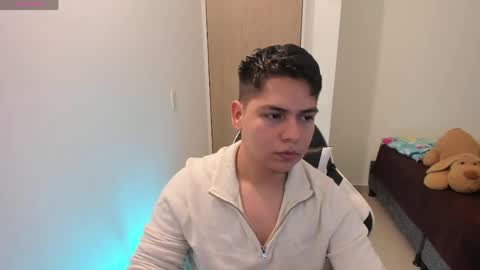 Asta Kuno online show from April 25, 6:38 am