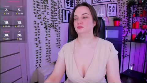 Snapshot of astarte_aste chatting on May 24, 10:53 am astarte_aste online show from May 24, 10:53 am