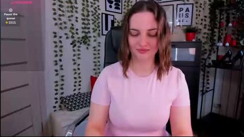 Snapshot of astarte_aste chatting on July 24, 10:46 am astarte_aste online show from July 24, 10:46 am
