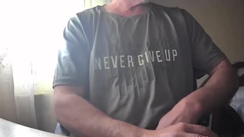 Snapshot of astelover chatting on December 6, 3:55 pm astelover online show from December 6, 3:55 pm