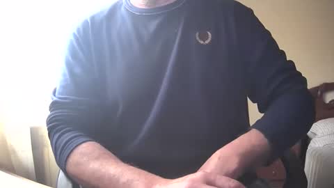 Snapshot of astelover chatting on December 28, 3:04 pm astelover online show from December 28, 3:04 pm