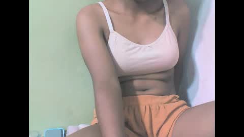 Snapshot of asterina01 chatting on November 14, 8:24 am asterina01 online show from November 14, 8:24 am