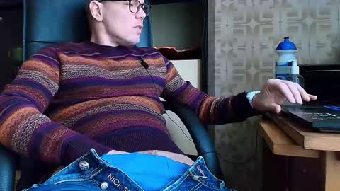 asterion51 online show from March 11, 4:24 pm