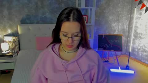 Asti online show from April 21, 1:42 am