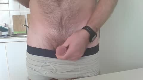 Snapshot of astleitx chatting on November 8, 1:33 pm astleitx online show from November 8, 1:33 pm