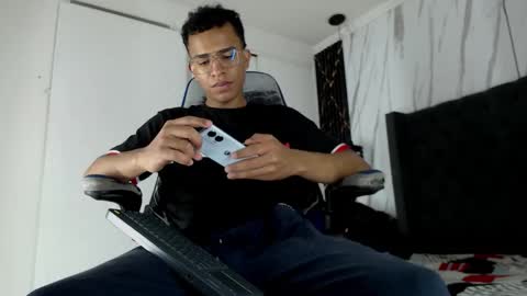 Aston  online show from November 8, 3:50 am