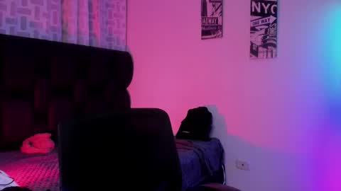 astonhills online show from October 11, 2:22 am