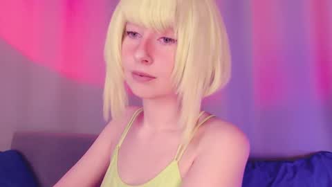 Snapshot of astromy chatting on December 12, 2:04 am Bonnie online show from December 12, 2:04 am