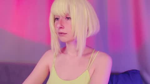 Snapshot of astromy chatting on December 12, 5:10 am Bonnie online show from December 12, 5:10 am