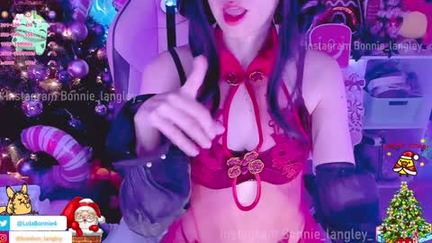 Bonnie online show from January 2, 10:05 am