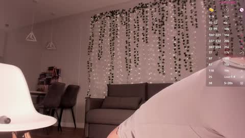 Snapshot of asuno_ chatting on January 27, 7:03 pm Follow my TG Channel for 3 tokens only online show from January 27, 7:03 pm