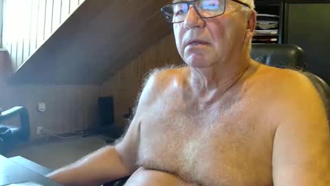 asusandy online show from September 8, 4:50 pm