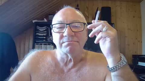 asusandy online show from October 23, 1:32 pm