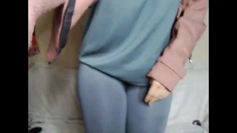 Snapshot of asyalu chatting on October 4, 6:50 pm AsyaLu online show from October 4, 6:50 pm