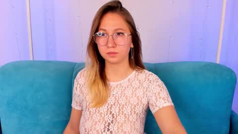 Snapshot of asyapink chatting on September 12, 9:31 am AsyaPink online show from September 12, 9:31 am