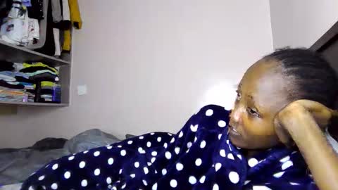 Snapshot of atara_seren chatting on April 30, 7:09 pm atara_seren online show from April 30, 7:09 pm