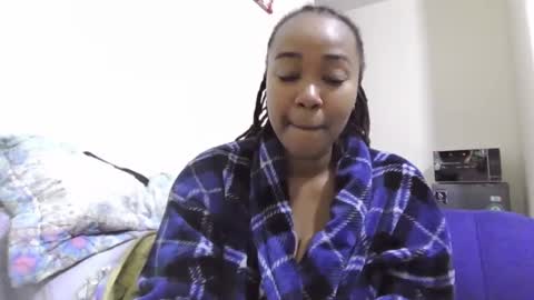 Snapshot of atara_seren chatting on May 24, 6:46 pm atara_seren online show from May 24, 6:46 pm