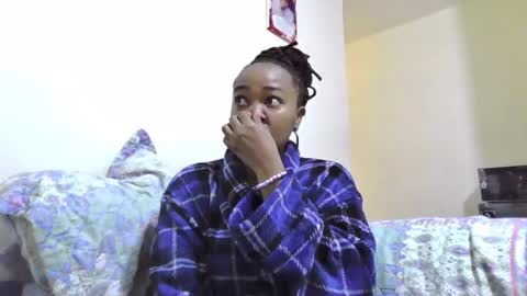 Snapshot of atara_seren chatting on May 25, 9:37 am atara_seren online show from May 25, 9:37 am