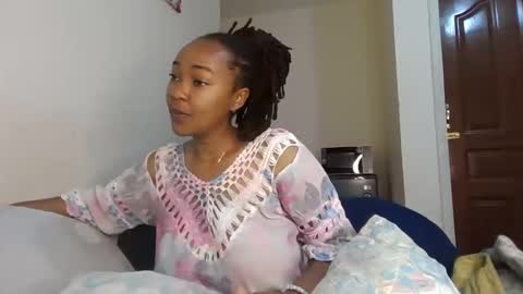 Snapshot of atara_seren chatting on June 2, 11:23 am atara_seren online show from June 2, 11:23 am