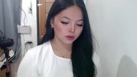Snapshot of atasteofparaiso chatting on May 25, 2:12 pm atasteofparaiso online show from May 25, 2:12 pm
