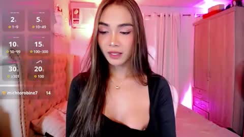 Sam online show from April 11, 1:10 am