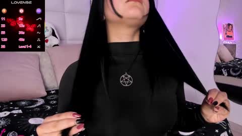 Athena online show from March 6, 8:16 pm