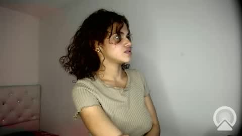 Snapshot of atenajb chatting on December 10, 12:28 am ATENA online show from December 10, 12:28 am