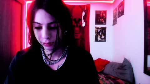 athenauwu online show from December 6, 4:47 am