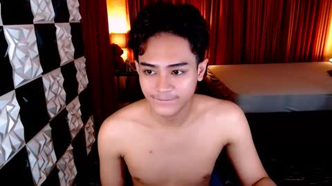 Snapshot of athisamoore chatting on November 29, 7:33 am athisamoore online show from November 29, 7:33 am