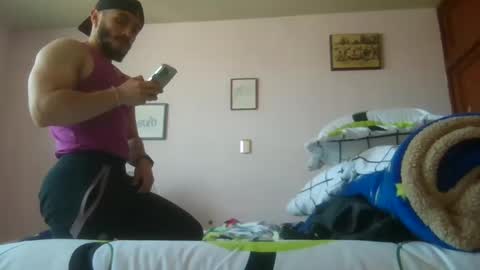 Snapshot of athlete_boy22 chatting on February 27, 9:25 pm Atlas online show from February 27, 9:25 pm