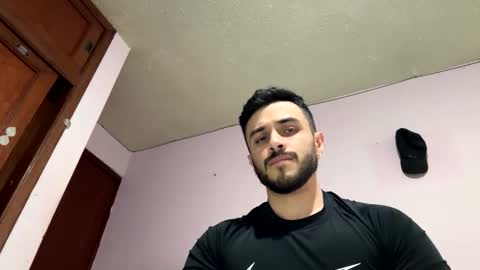 Snapshot of athlete_boy22 chatting on November 9, 11:03 pm Atlas online show from November 9, 11:03 pm