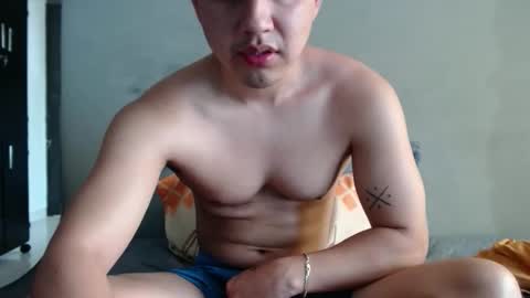 Robin online show from January 19, 4:11 pm