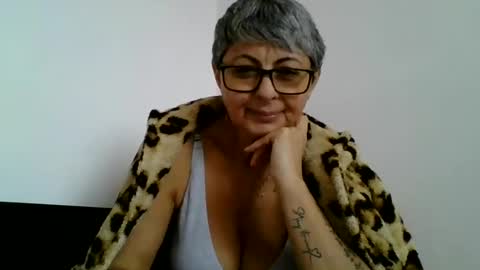 atikaarea online show from December 2, 12:07 pm