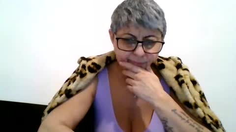 atikaarea online show from December 30, 2:19 pm