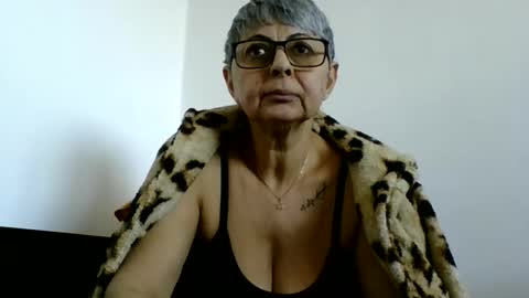 atikaarea online show from January 6, 11:29 am