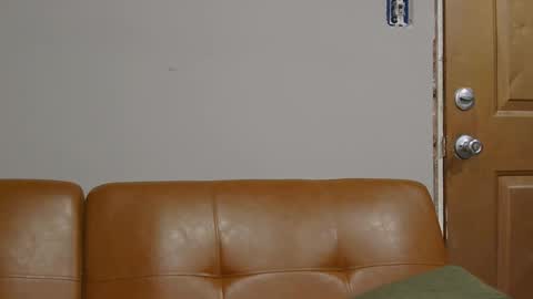 Snapshot of atirahcali chatting on November 13, 12:09 am AtirahCali online show from November 13, 12:09 am