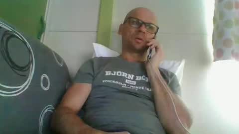 Snapshot of atiran chatting on April 16, 10:49 am atiran online show from April 16, 10:49 am