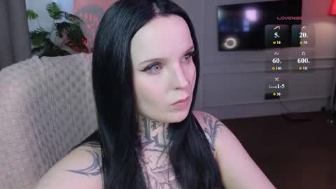 Snapshot of atomic_ketchup chatting on June 27, 5:23 am online every day between 10am-23pm online show from June 27, 5:23 am