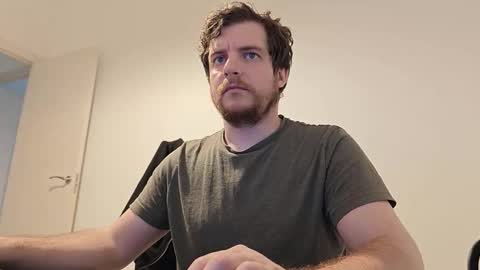 atomicoliver online show from September 26, 10:52 am