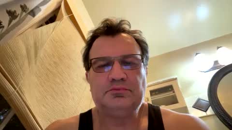 Snapshot of atozzzz chatting on September 26, 2:59 am atozzzz online show from September 26, 2:59 am