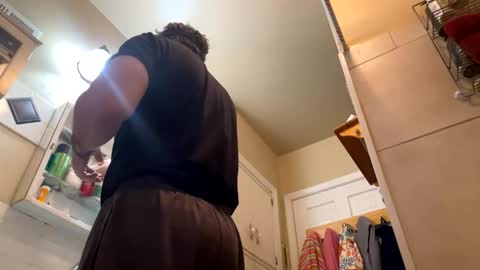 atozzzz online show from February 1, 2:26 pm