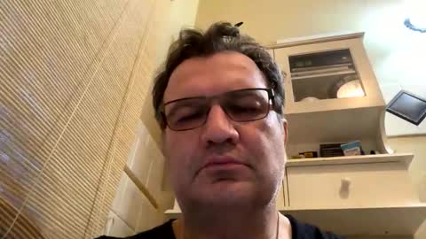 atozzzz online show from April 19, 1:16 am